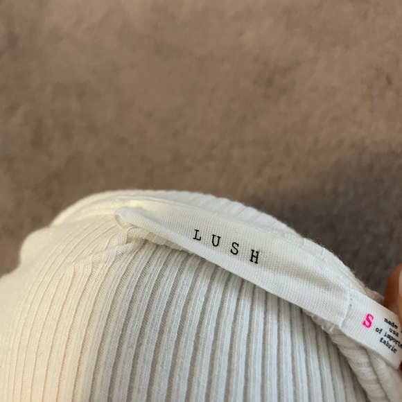 Lush tight knit t shirt - Picture 2 of 3